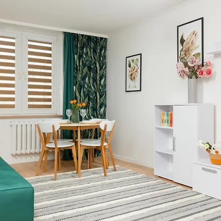 Praga Afrykanska By Renters