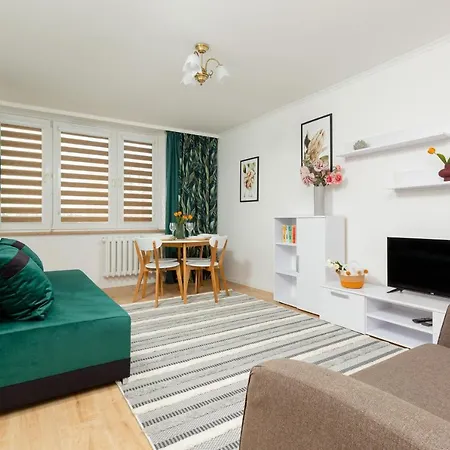 Praga Afrykanska By Renters * Warsaw