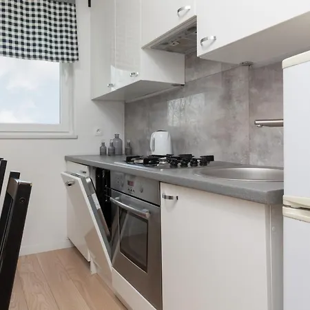 Praga Afrykanska By Renters Apartamento *